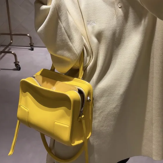 Loewe Peekaboo Iseeu Petite Jaune Sac épaule
