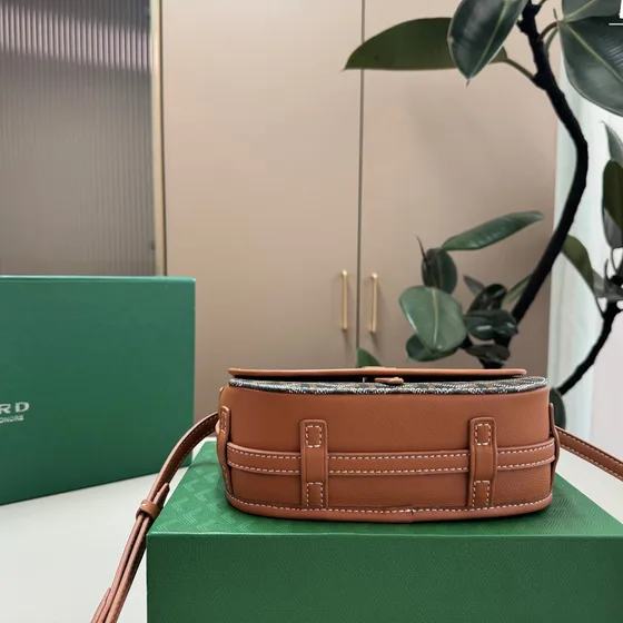 Goyard Belvedere Braun Crossbody