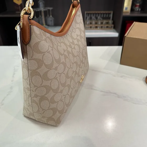 Coach Laurel Skuldertaske In Signature Lærred Light Khaki/Brun Skuldertaske
