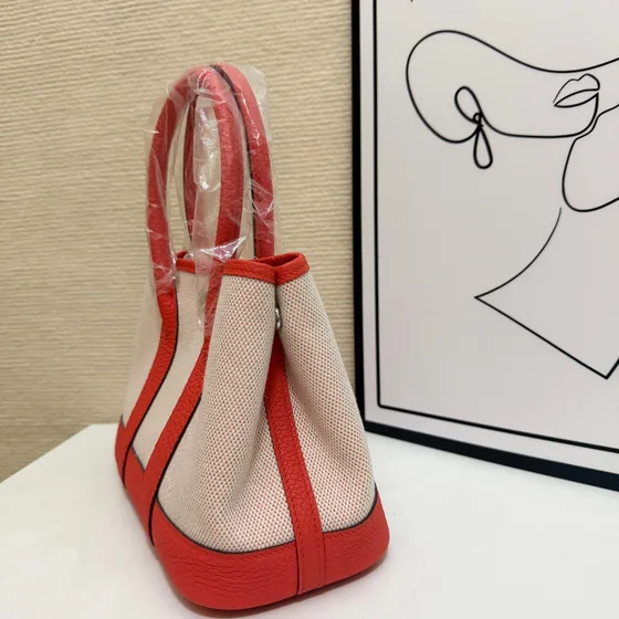 Hermes Garden Party Beige And Red Top Handle