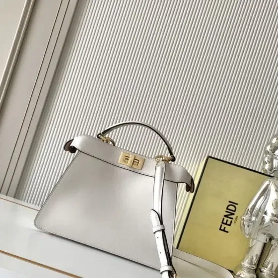 Fendi Peekaboo Iseeu Medium White Top Handle
