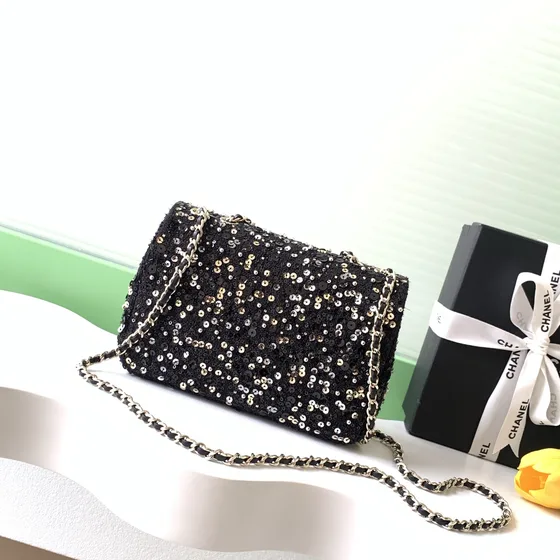 Chanel Classic Flap Zwart Schoudertas