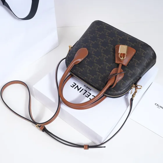 Celine Triomphe Small Dome Bag Kahverengi Üst sap