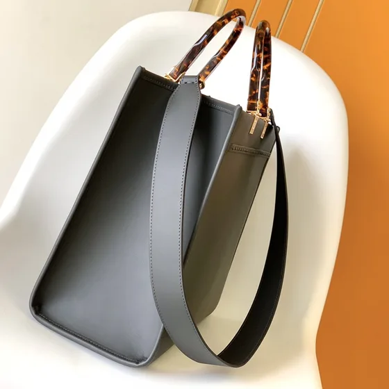 Fendi Sunshine Medium Shopper Bag Dark Grigio Borsa tote
