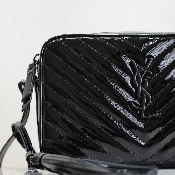 YSL Lou Camera Bag Preto Crossbody