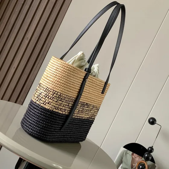 Loewe Square Basket Bag Natural Beige/Sort Shoppertasketur