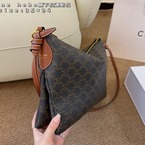 Celine Triomphe Hobo Marrón 35cm Hobo