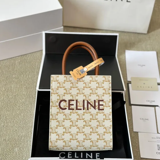 Celine Triomphe Vertical Cabas Mini Two-Tone (Branco/Preto With Marrom Couro Bolsa tote