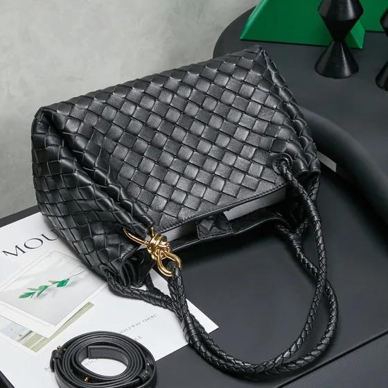 Bottega Veneta Parachute Skuldertaske Sort Skuldertaske