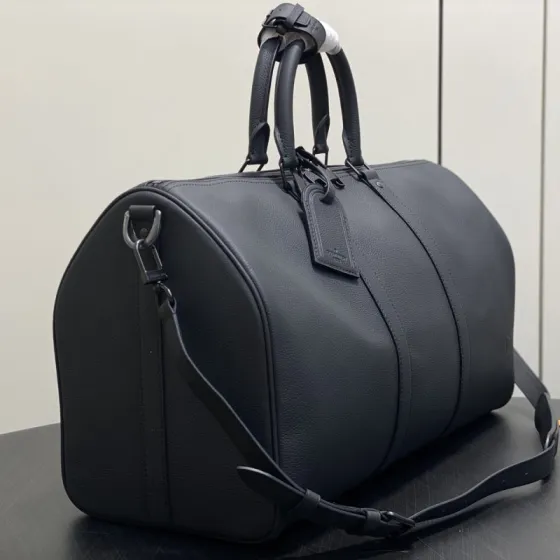 Louis Vuitton Keepall Bandouli re 50 Black 50 travel
