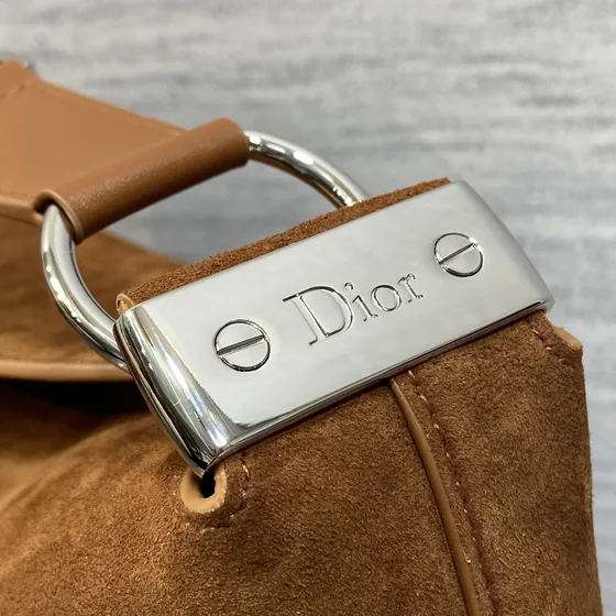 Dior สีน้ำตาล Hobo