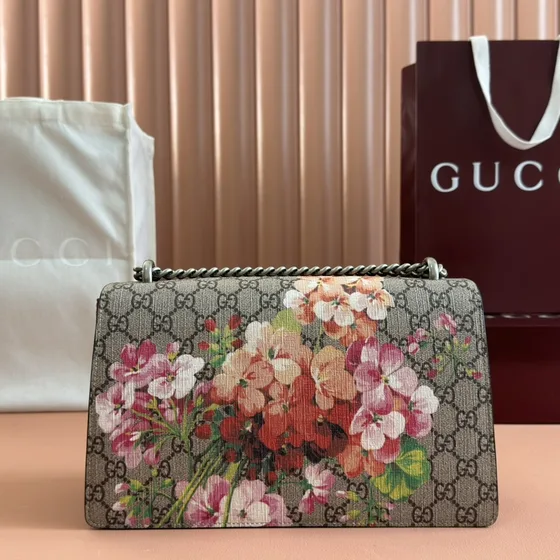 Gucci Dionysus Gg Blooms Shoulder Bag Beige Burgundy Shoulder Bag