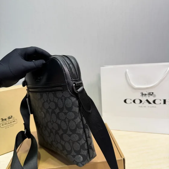 Coach Houston Flight Bag Hitam/Charcoal Crossbody
