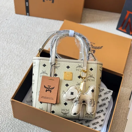 MCM Toni Bovenhandgreep Bag Mini Beige Bovenhandgreep
