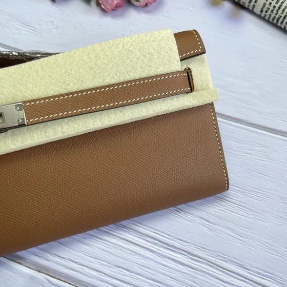 Hermes Kelly To Go Dourado 20.5*11*2 Crossbody