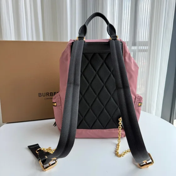 Burberry The Medium Rucksack Rosa Ryggsekk