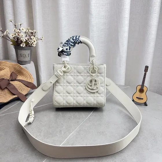 Dior Lady Dior Marineblå Blå Tophåndtag