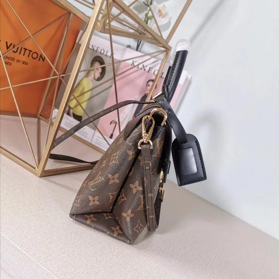 Louis Vuitton One Handle Braun Schwarz Henkel