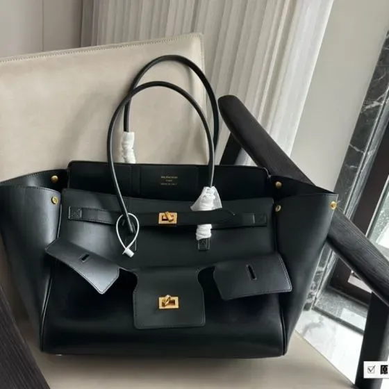 Balenciaga Bel Air Carry All Bag Black Tote Bag