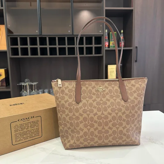 Coach Zip Top Tote In Signature Lona Marrón Negro Bolso tote