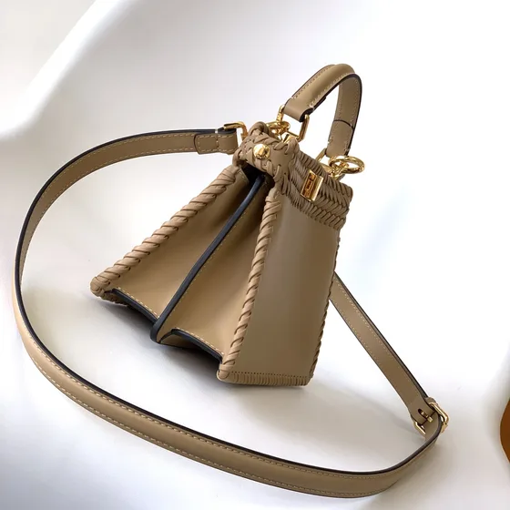 Fendi Peekaboo Beige Asa superior