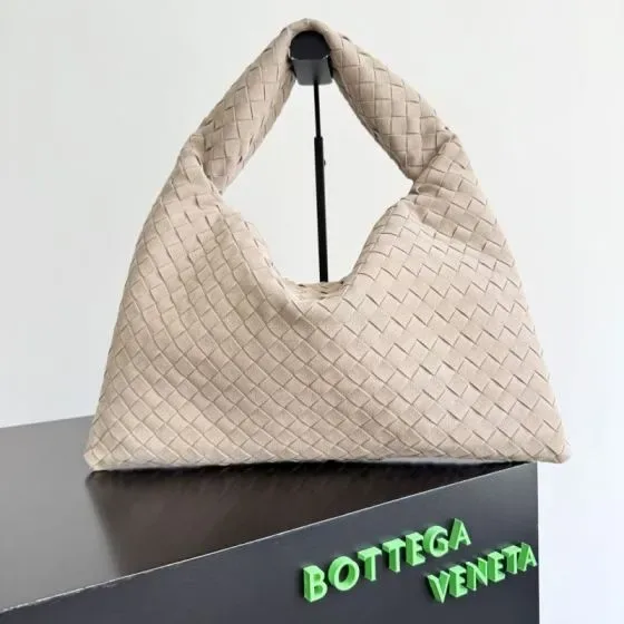 Bottega Veneta Small Hop Beige Hobo