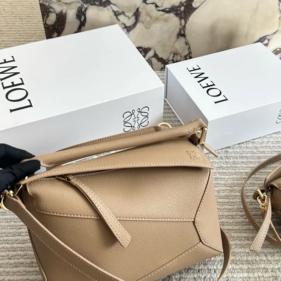 Loewe Puzzle Bag Beige Crossbody