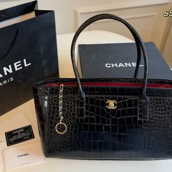 Chanel Executive Cerf Tote Black Tote Bag