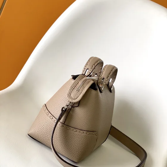 Fendi By The Way Beige Tophåndtak