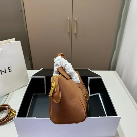 Celine Luggage Bag Caramel Brown Top Handle
