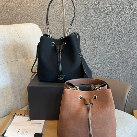 Coach Mini Town Bucket Bag بني Shoulder Bag