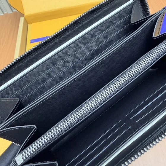 Louis Vuitton Zippy Wallet Đen Wallet