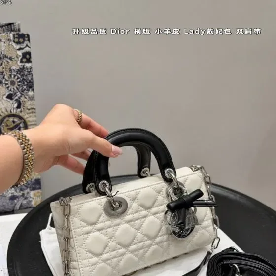 Dior Lady D-Joy Putih Top Handle