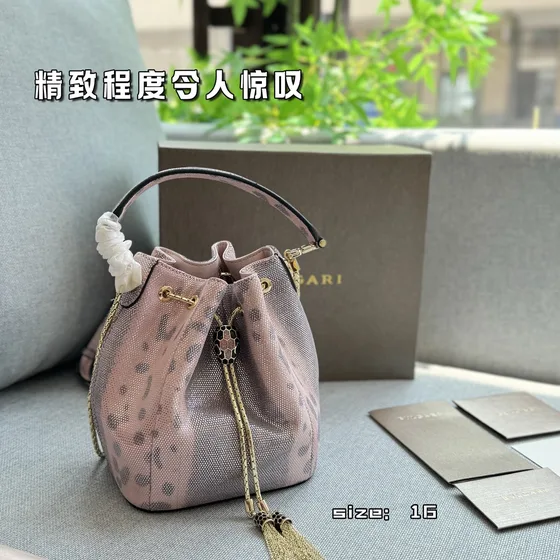 Bvlgari Serpenti Forever Spandtasketur Light Grøn Crossbody