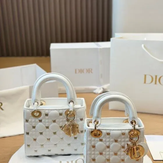 Dior Lady Dior أبيض Top Handle