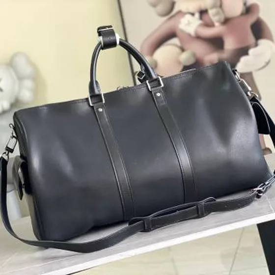 Louis Vuitton Keepall Bandouli re 50 Sort and Monogram 50 x 29 x 23 travel