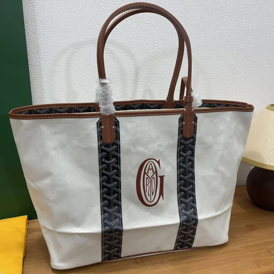 Goyard Saint Louis Pm Villette Tote White Tote Bag