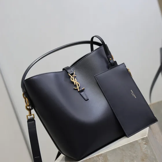 YSL Le 37 Bolso cubo Negro Bolso bandolera