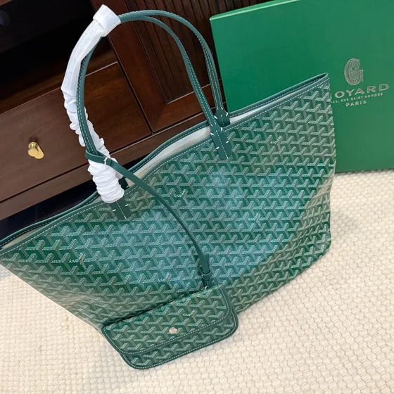 Goyard Saint Louis Pm Green Tote Bag