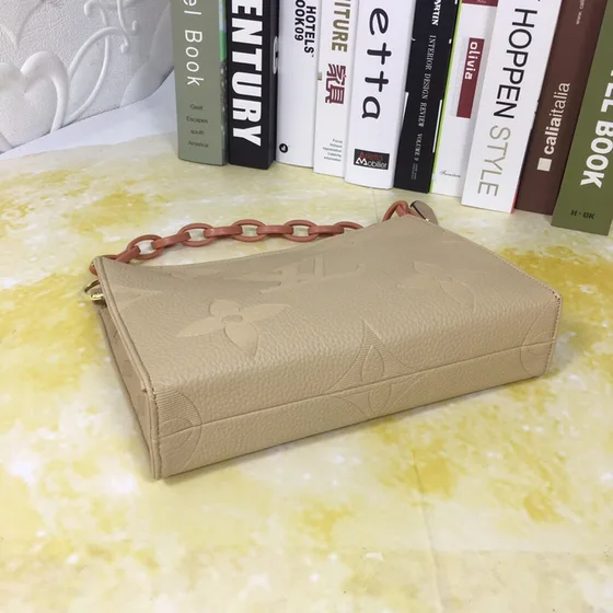 Louis Vuitton Toiletry Etui Beige Crossbody