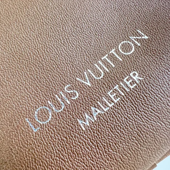 Louis Vuitton New Messenger Brown 37x26x19cm Crossbody