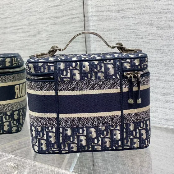 Dior Diortravel Vanity Case Bleu marine Bleu Anse supérieure
