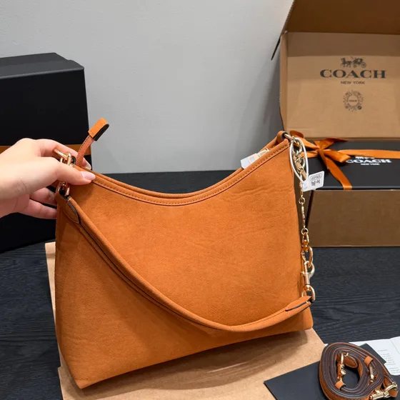 Coach Zip Top Shoulder Bag Caramel Shoulder Bag