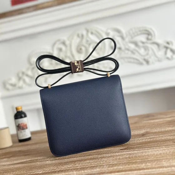 Hermes Constance Marinblå Blå Crossbody