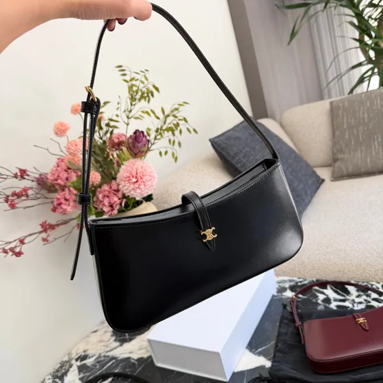 Celine Triomphe Bolso bandolera Negro Bolso bandolera
