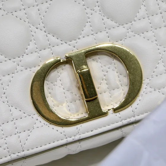 Dior Medium Dior Caro Bag Vit Crossbody
