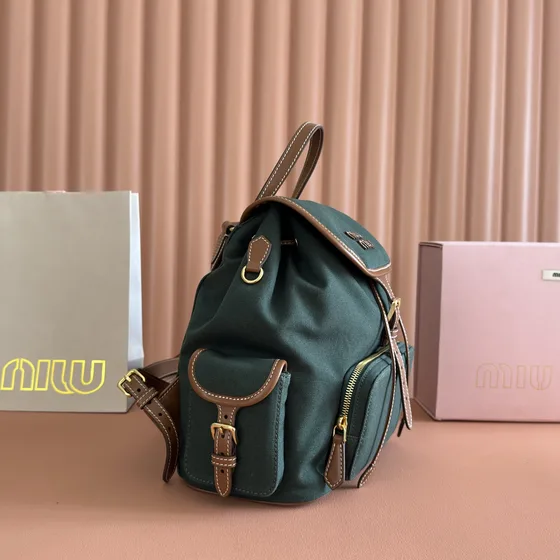 Miu Miu Tela And Pelle Zaino Dark Verde With Marrone Pelle Trim Zaino