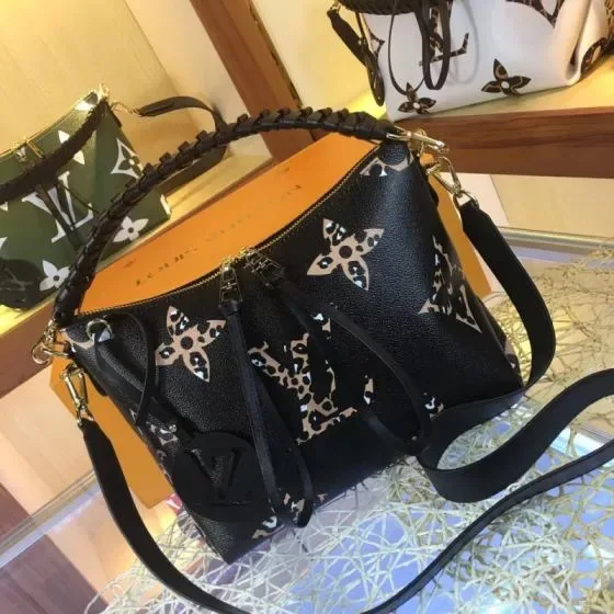 Louis Vuitton Beaubourg Hobo Black Hobo
