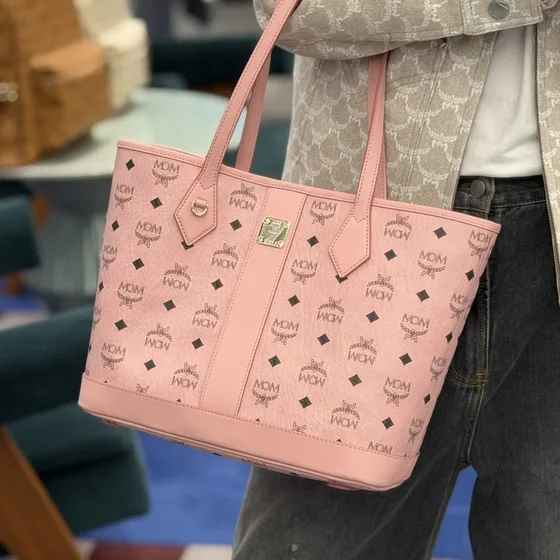 MCM Toni Shopper In Visetos Cognac Marrom Bolsa tote