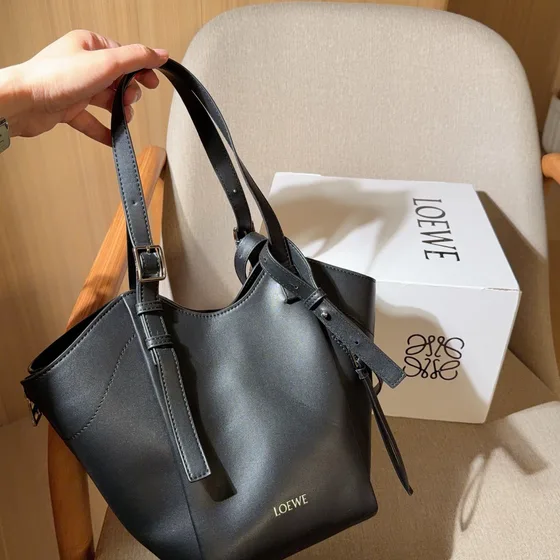 Loewe Compact Hammock Bag Black Tote Bag